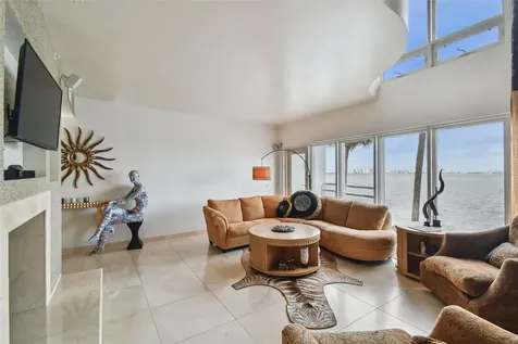 4950 Bayshore Boulevard Tampa FL 33611
