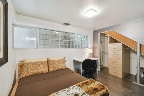 4950 Bayshore Boulevard Tampa FL 33611