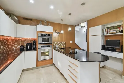 4950 Bayshore Boulevard Tampa FL 33611