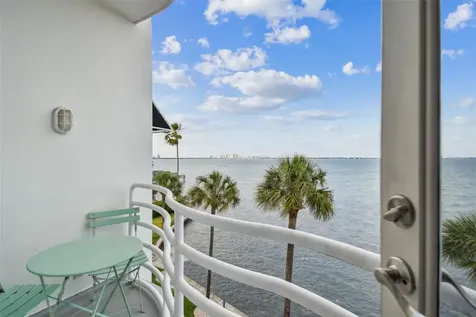 4950 Bayshore Boulevard Tampa FL 33611