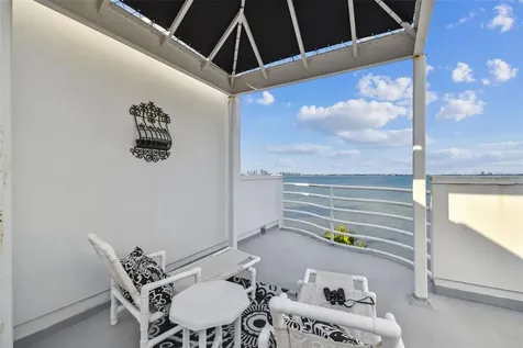 4950 Bayshore Boulevard Tampa FL 33611