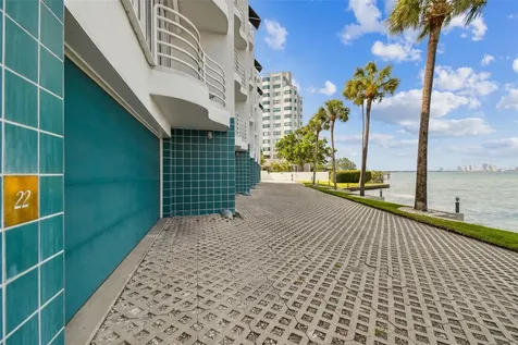 4950 Bayshore Boulevard Tampa FL 33611
