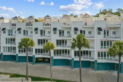 4950 Bayshore Boulevard Tampa FL 33611