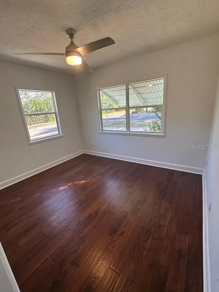 1614 N Osceola Avenue Clearwater FL 33755