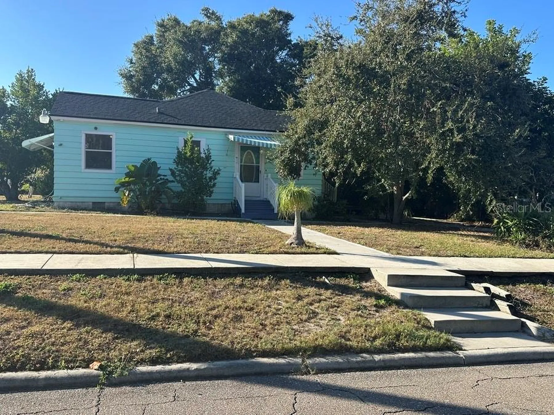 1614 N Osceola Avenue Clearwater FL 33755