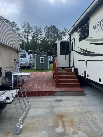 2905 NE 104th Avenue Silver Springs FL 34488