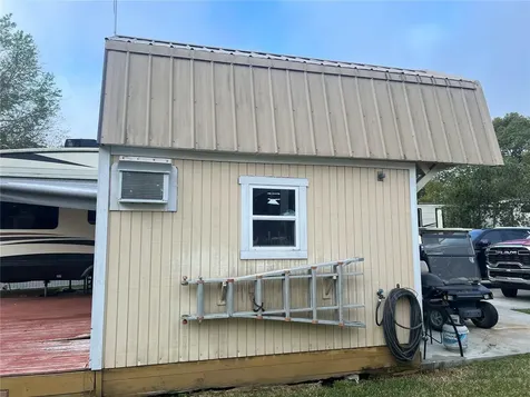 2905 NE 104th Avenue Silver Springs FL 34488