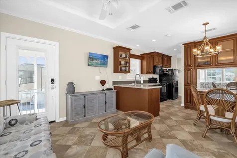 1039 Center Crest Boulevard Davenport FL 33837