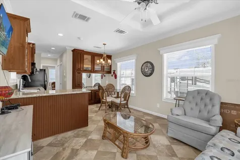 1039 Center Crest Boulevard Davenport FL 33837