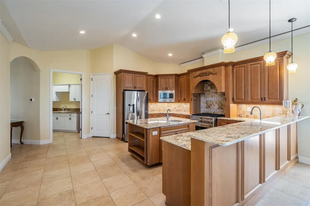 2101 N Pointe Alexis Drive Tarpon Springs FL 34689