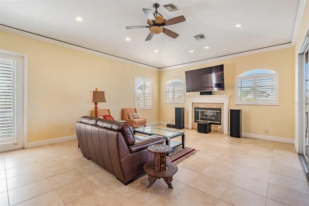 2101 N Pointe Alexis Drive Tarpon Springs FL 34689