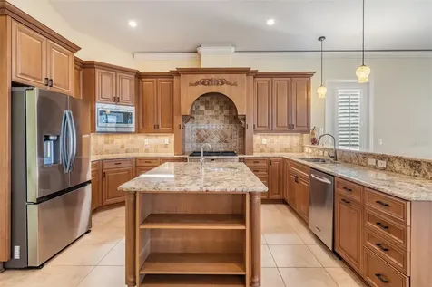 2101 N Pointe Alexis Drive Tarpon Springs FL 34689