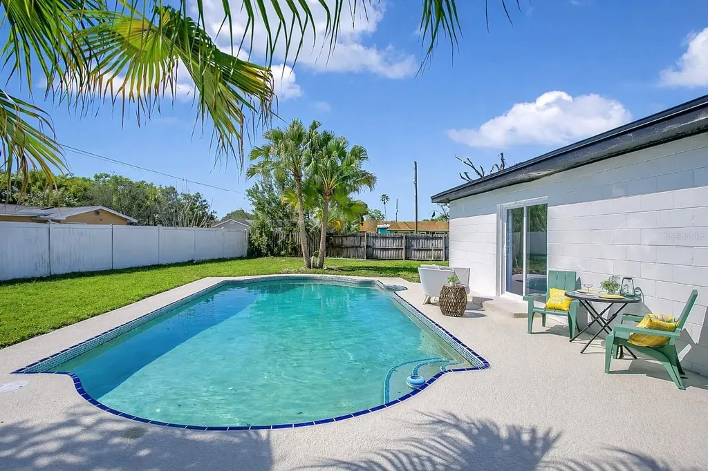 2020 Cocos Court Winter Park FL 32792