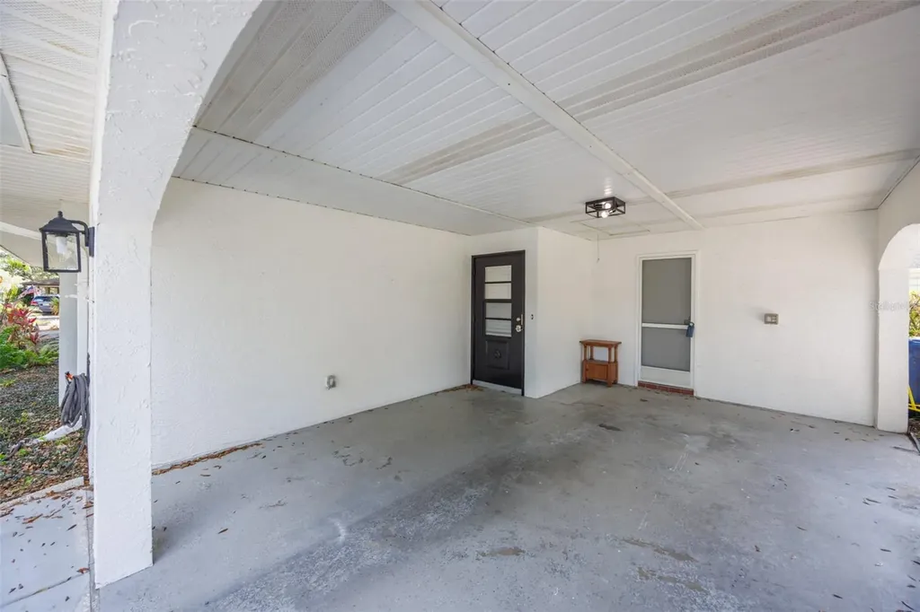 2004 Halidom Way Sun City Center FL 33573