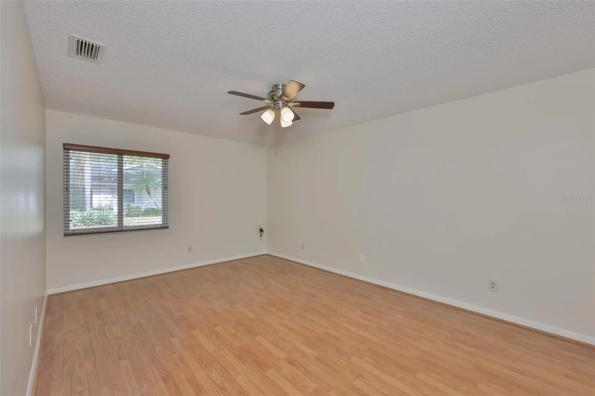 2004 Halidom Way Sun City Center FL 33573