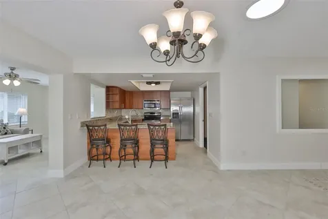 2004 Halidom Way Sun City Center FL 33573