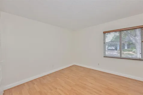 2004 Halidom Way Sun City Center FL 33573