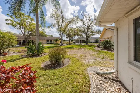 2004 Halidom Way Sun City Center FL 33573