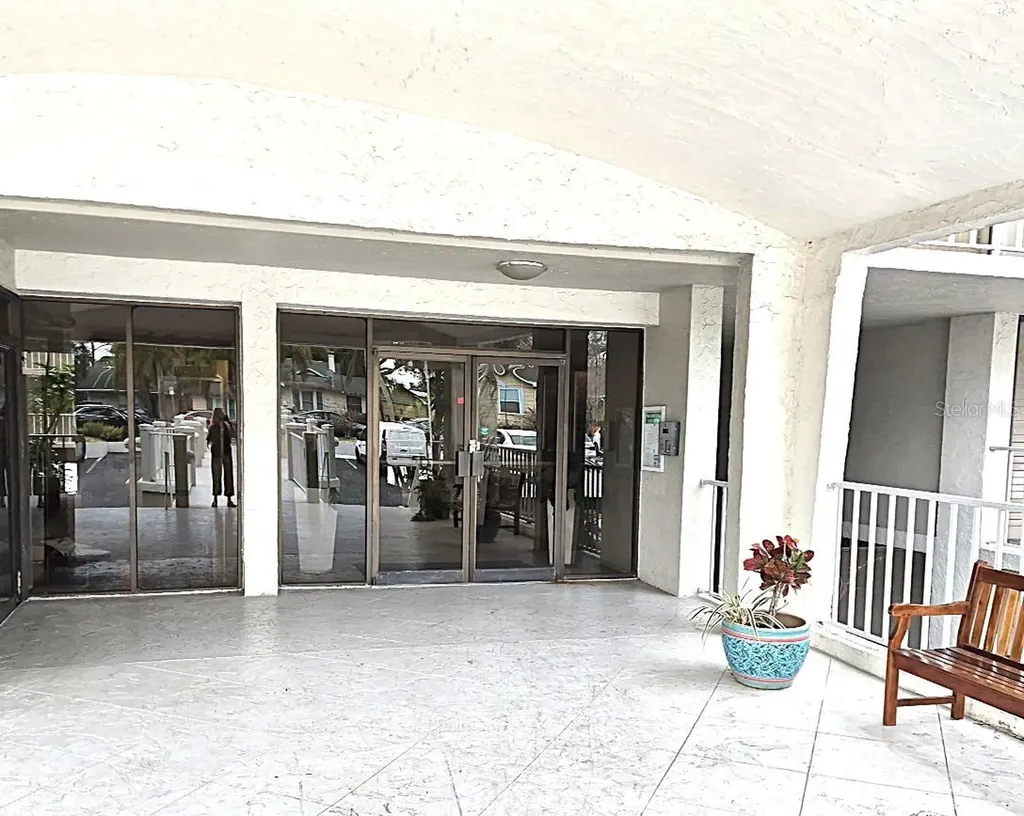 500 N Osceola Avenue Clearwater FL 33755