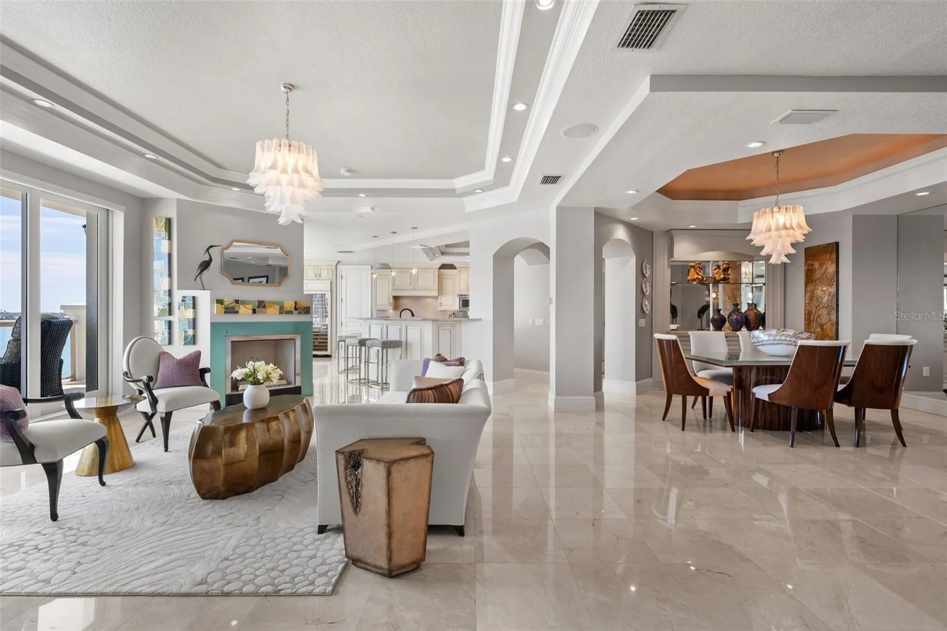464 Golden Gate Point Sarasota FL 34236