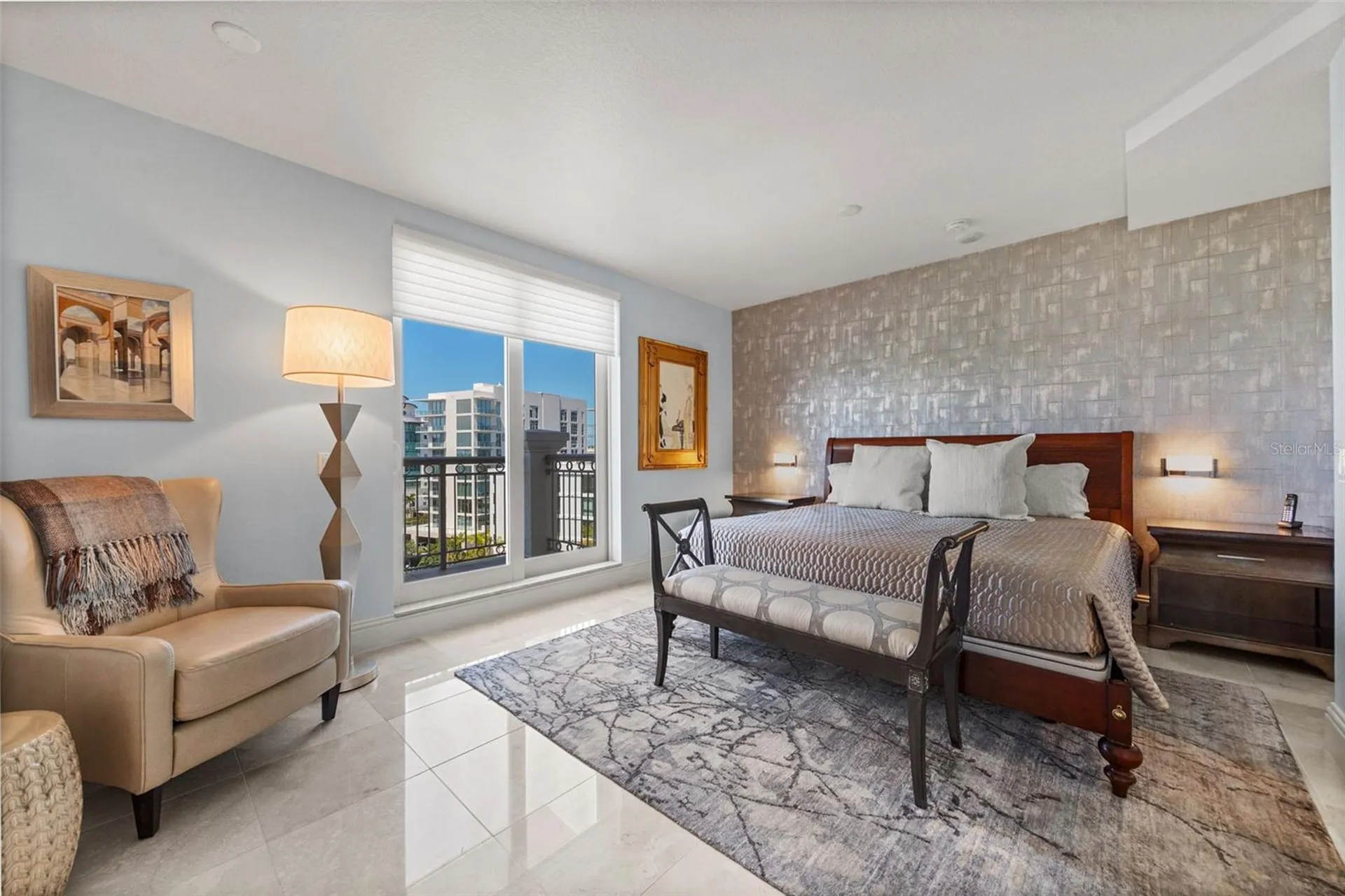 464 Golden Gate Point Sarasota FL 34236