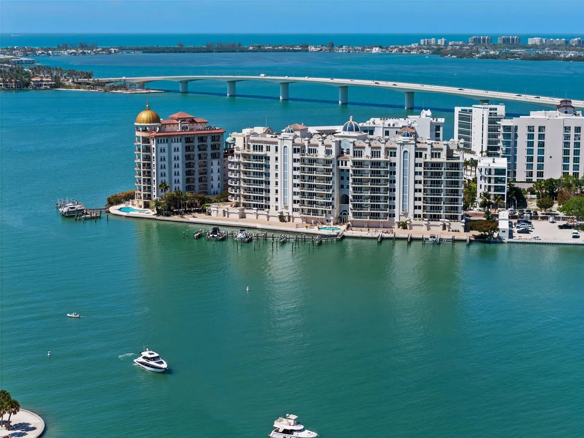464 Golden Gate Point Sarasota FL 34236