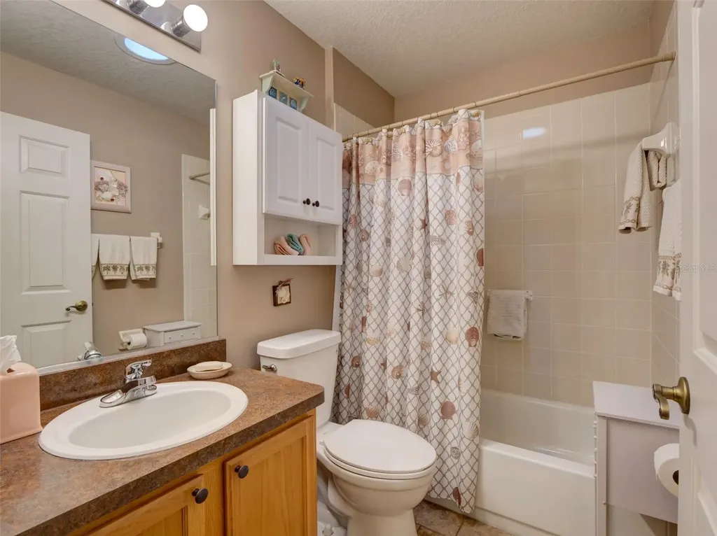 25134 Cranes Roost Circle Leesburg FL 34748