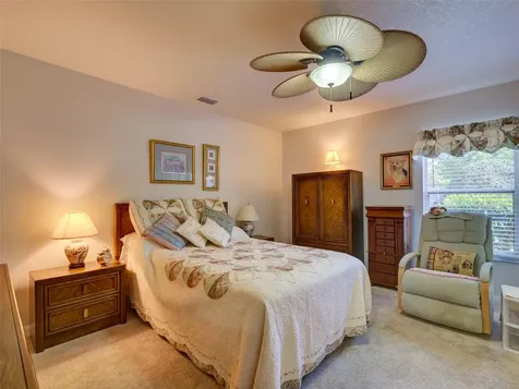 25134 Cranes Roost Circle Leesburg FL 34748