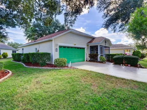 25134 Cranes Roost Circle Leesburg FL 34748