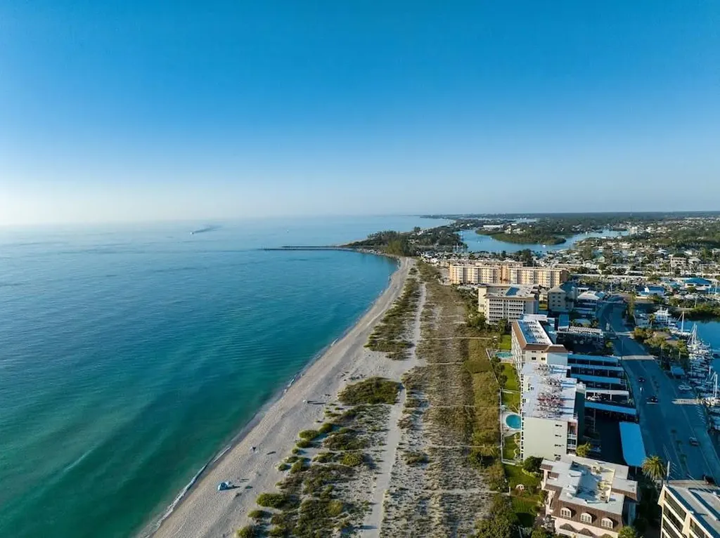 1023 Deer Run Venice FL 34293
