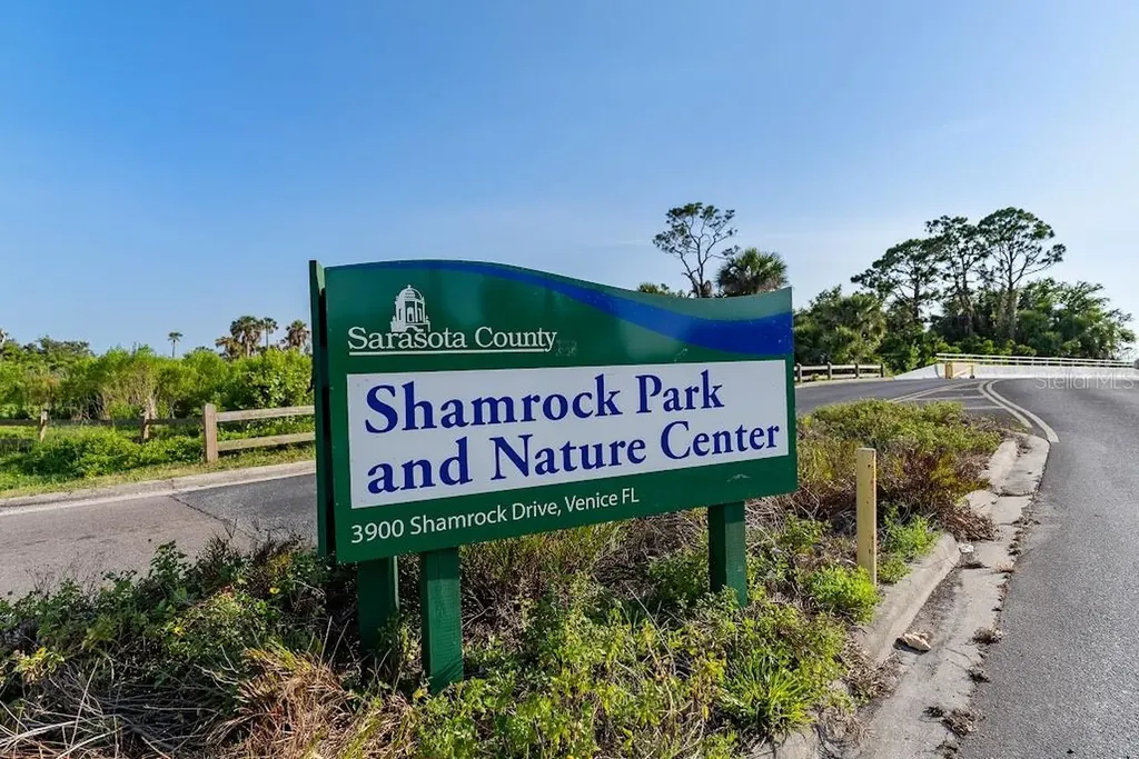 1023 Deer Run Venice FL 34293