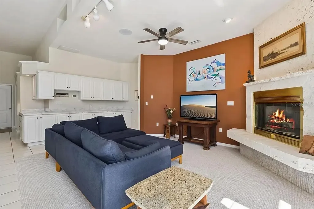 6270 NE 49th Street Silver Springs FL 34488