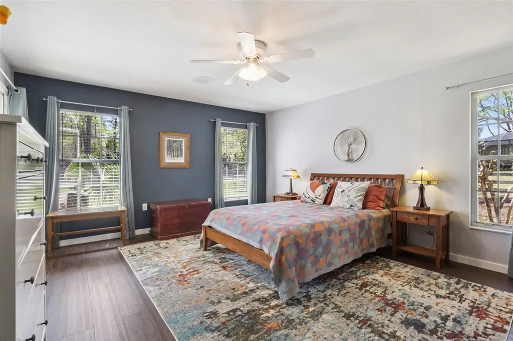 6270 NE 49th Street Silver Springs FL 34488