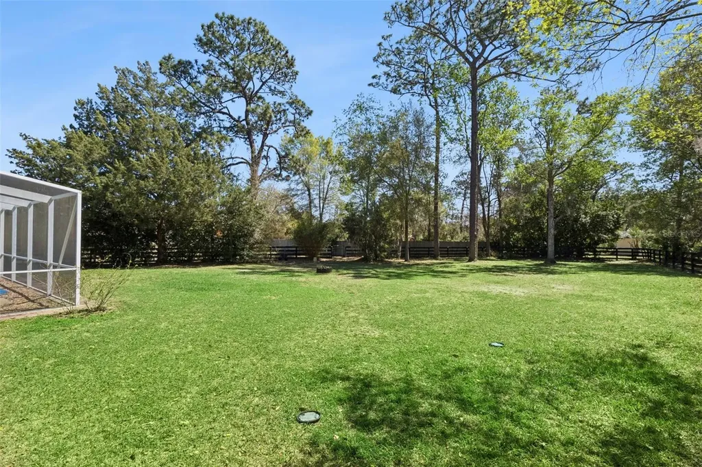 6270 NE 49th Street Silver Springs FL 34488