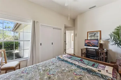 6270 NE 49th Street Silver Springs FL 34488