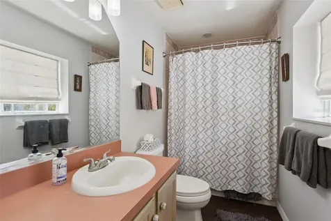 6270 NE 49th Street Silver Springs FL 34488