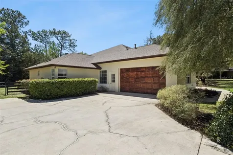 6270 NE 49th Street Silver Springs FL 34488