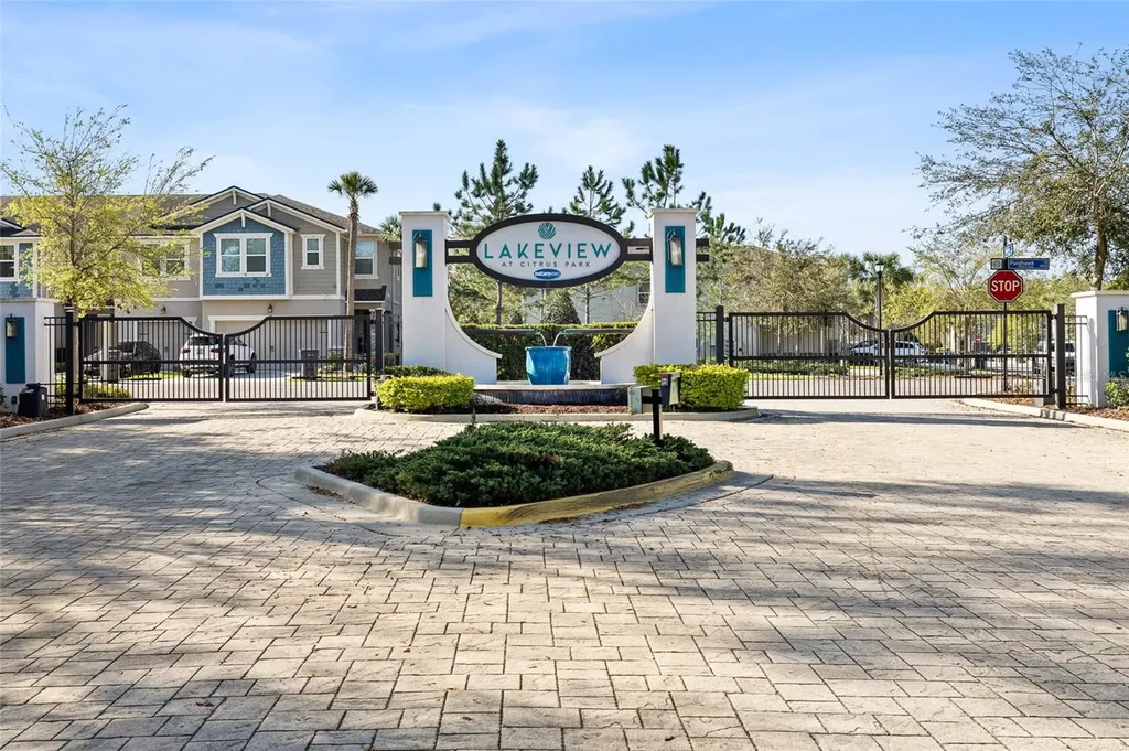 14205 Damselfly Drive Tampa FL 33625