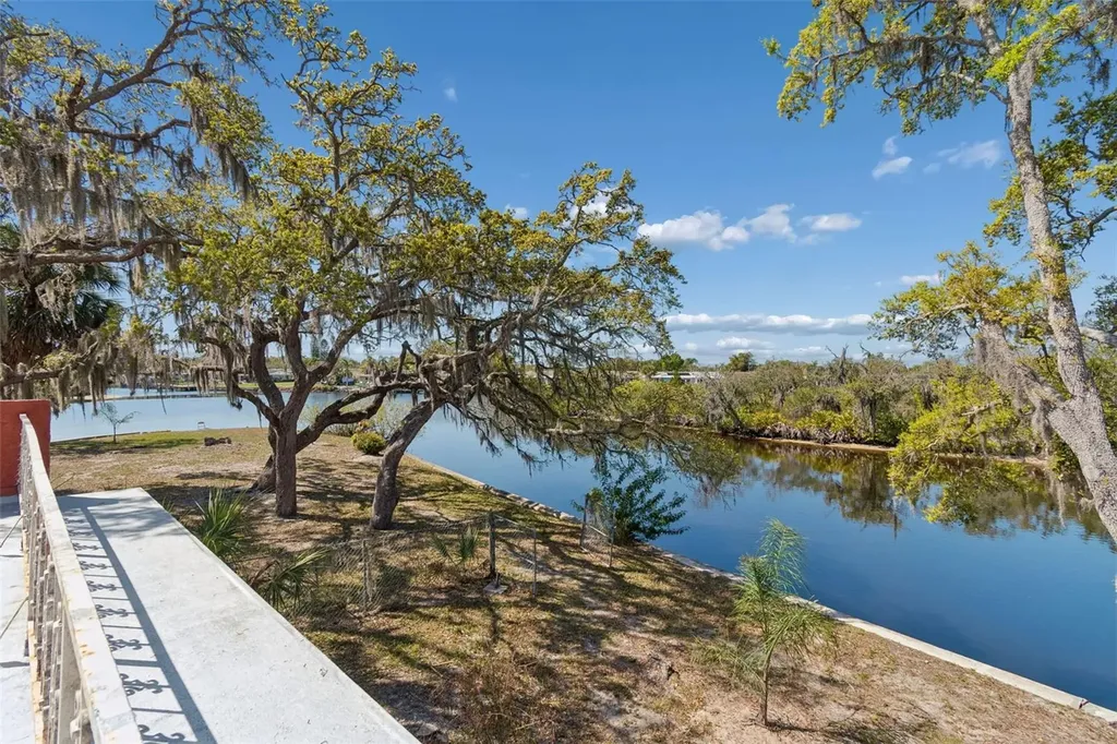 1238 Flotilla Drive Holiday FL 34690