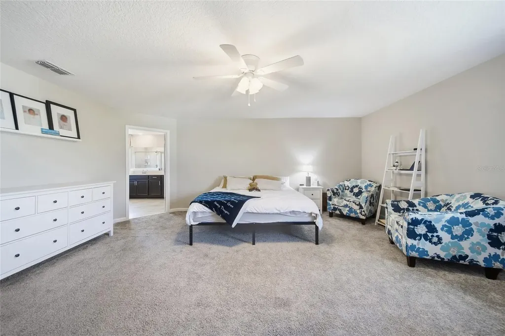 13 White Horse Way Groveland FL 34736