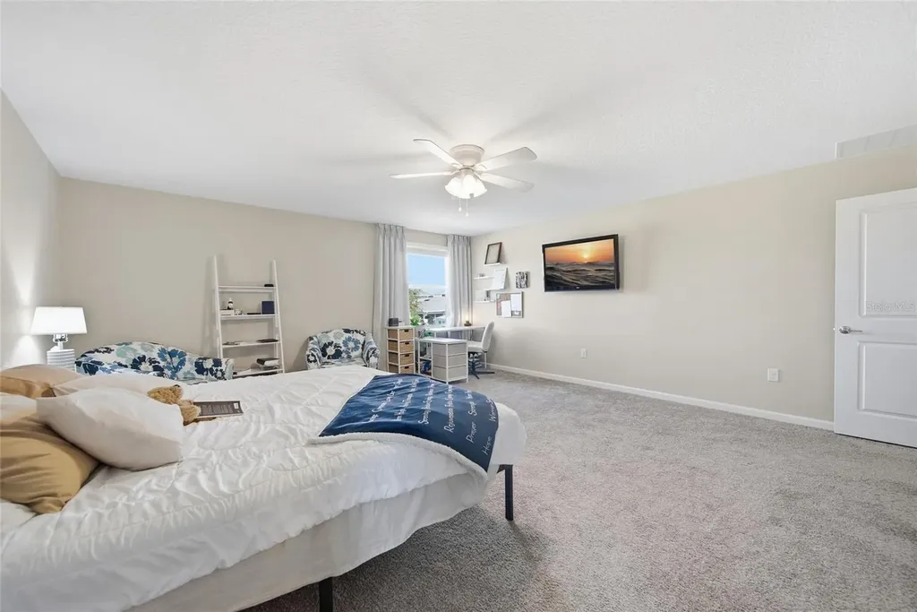 13 White Horse Way Groveland FL 34736