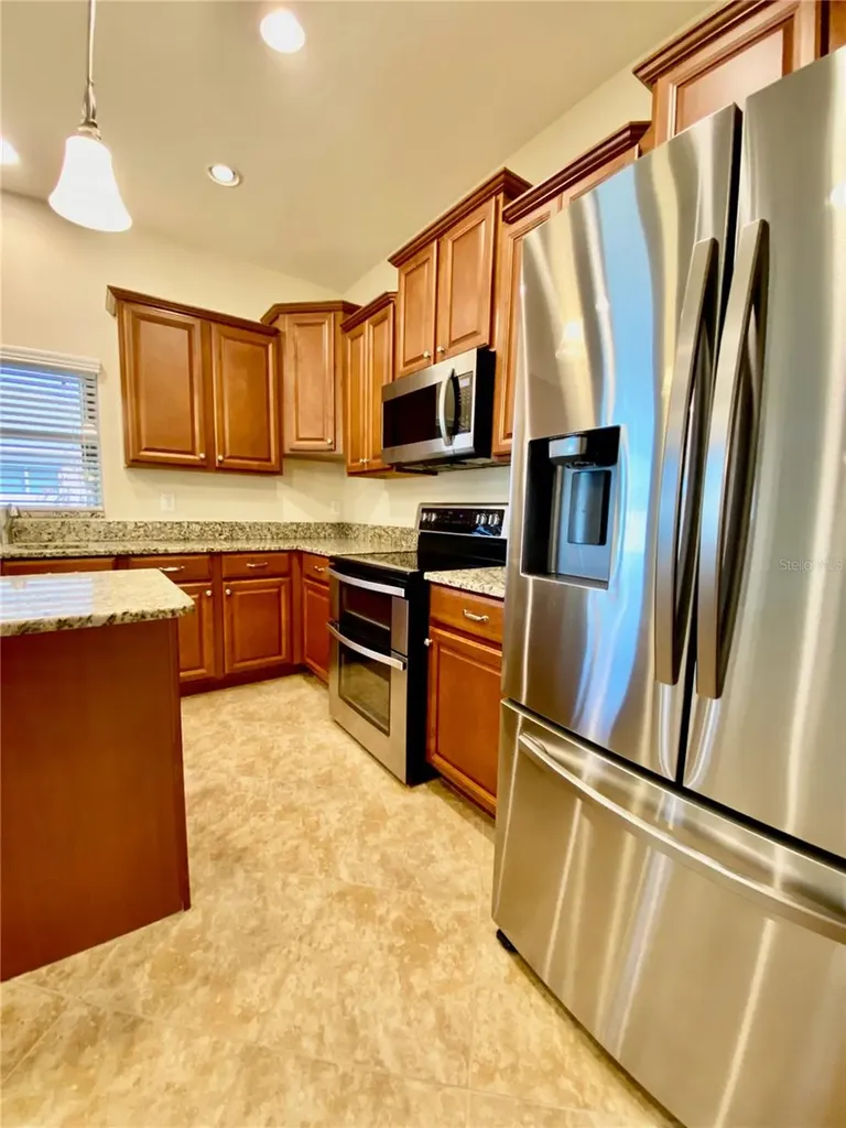 12130 Streambed Drive Riverview FL 33579