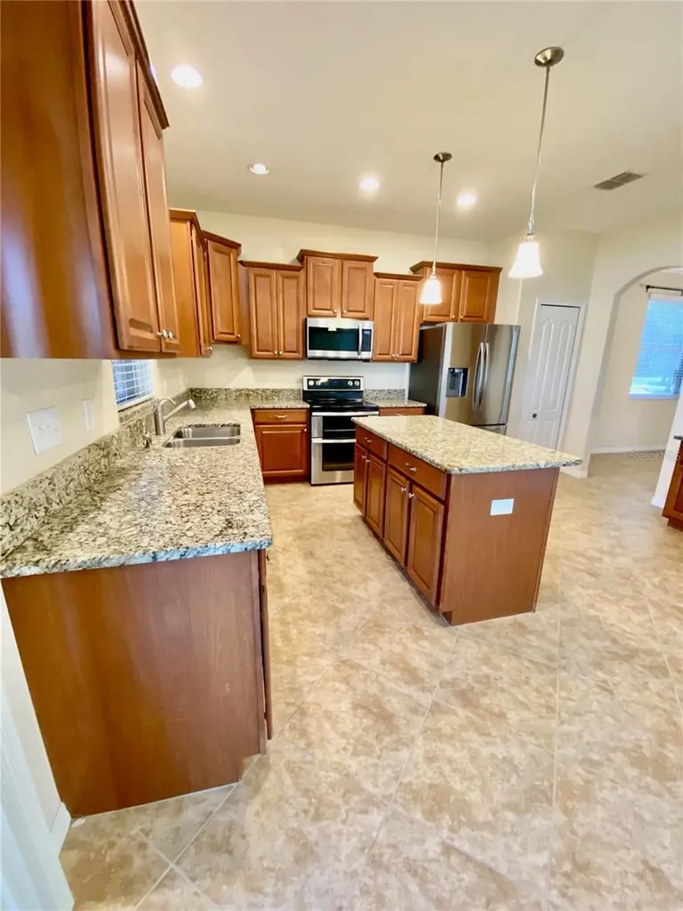 12130 Streambed Drive Riverview FL 33579