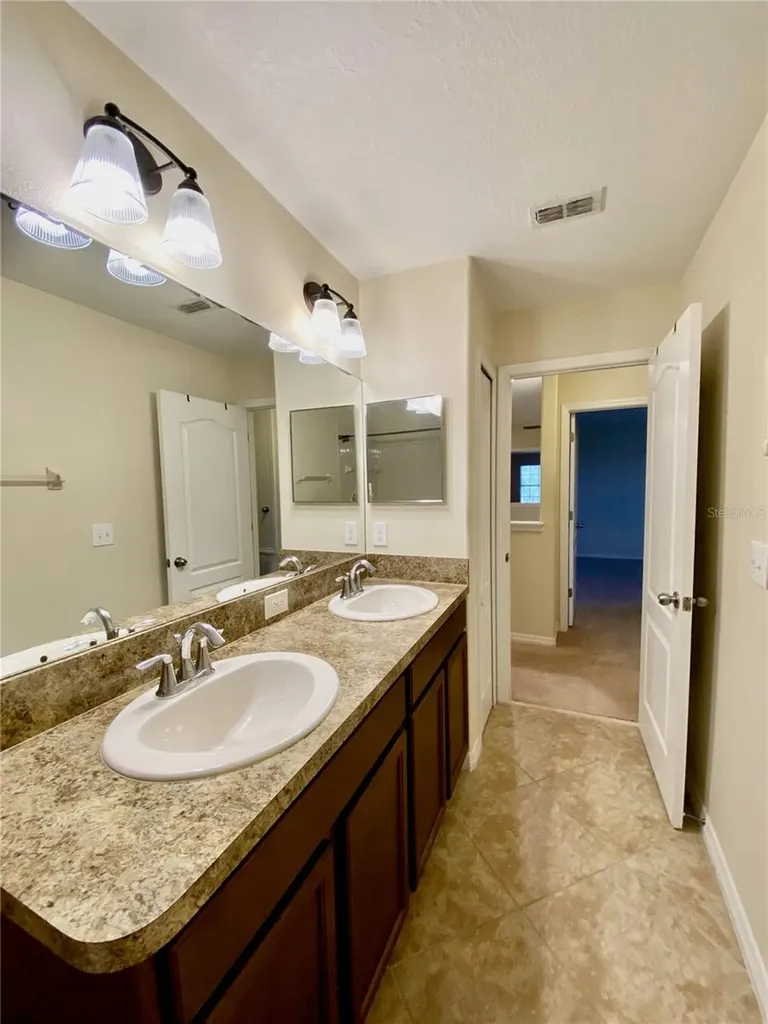 12130 Streambed Drive Riverview FL 33579