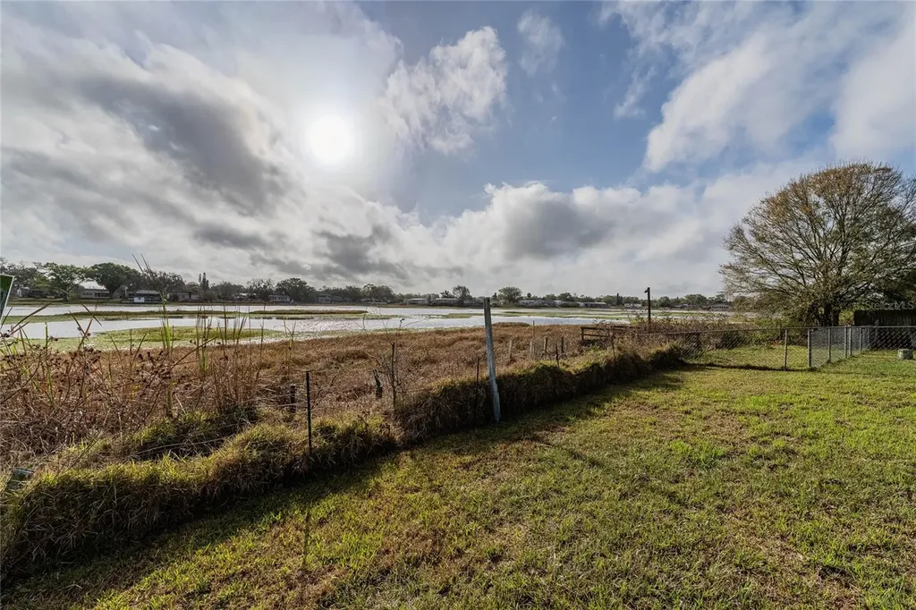 1154 Country Club Lane Lakeland FL 33801