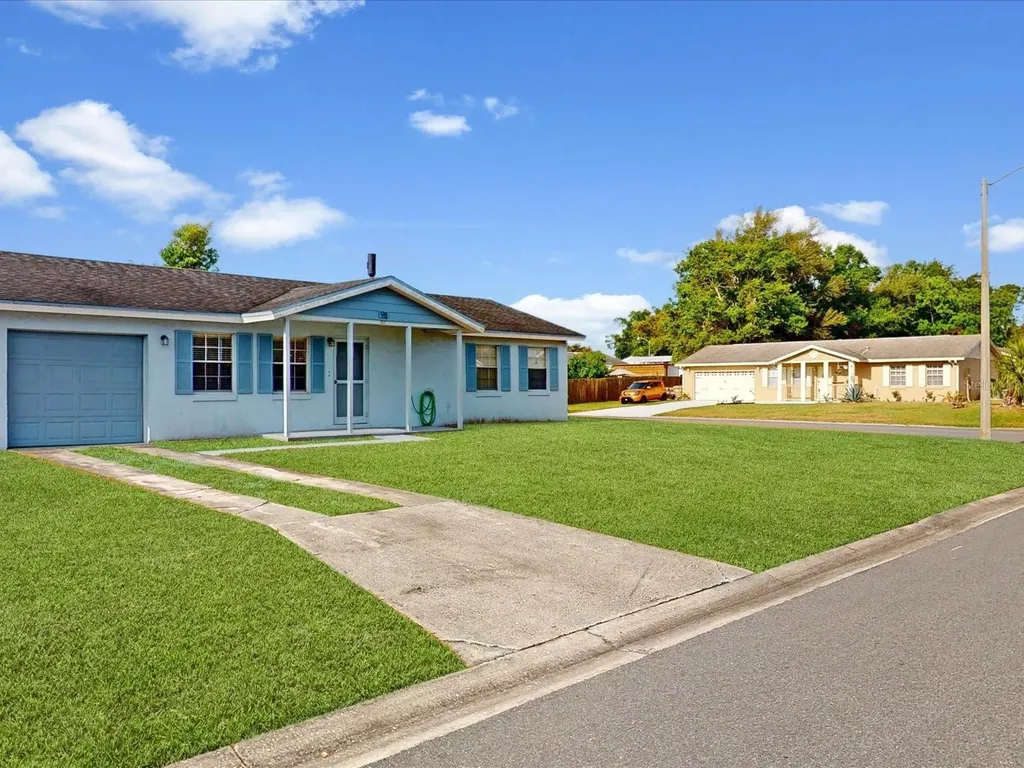 98 Pinata Court Kissimmee FL 34743