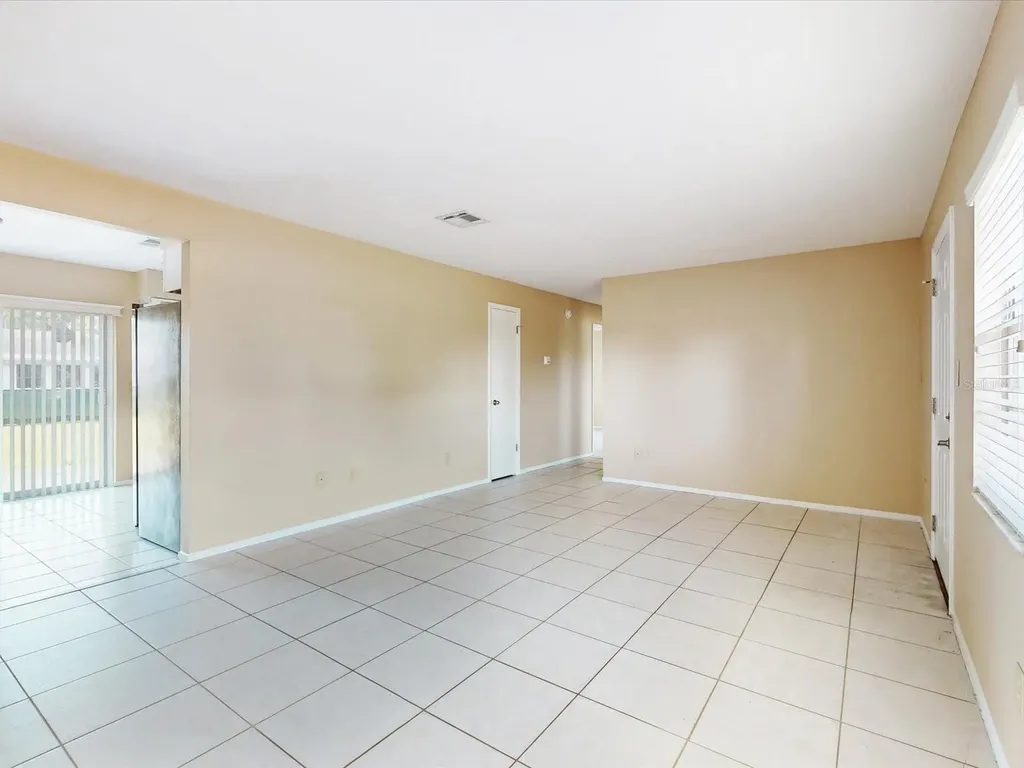 98 Pinata Court Kissimmee FL 34743