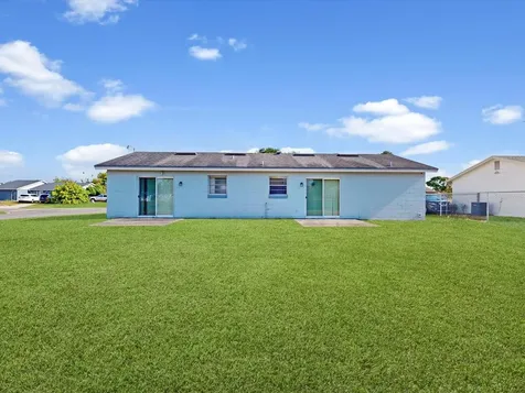 98 Pinata Court Kissimmee FL 34743