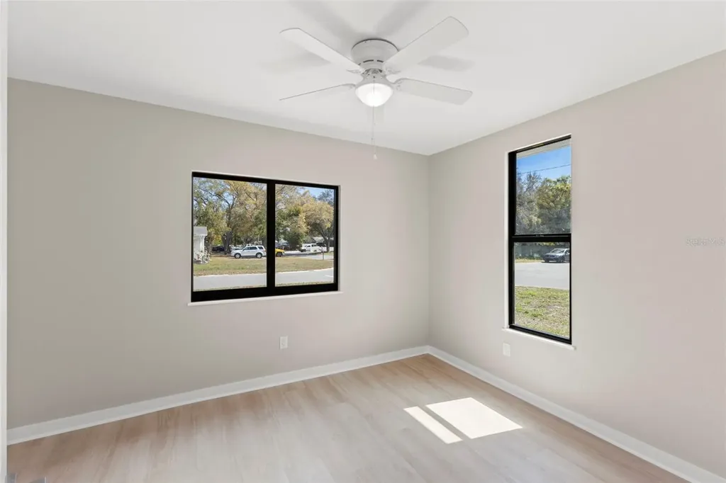 3901 45th Avenue N St Petersburg FL 33714
