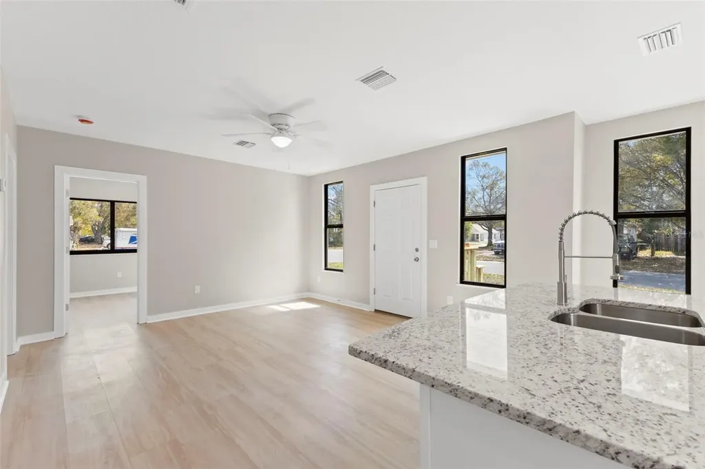 3901 45th Avenue N St Petersburg FL 33714